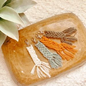 >>Macramé Keychain<<